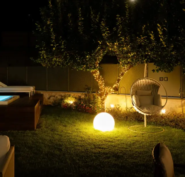 dimora-botanica-bed-and-breakfast-napoli-giardino-con-piscina-16