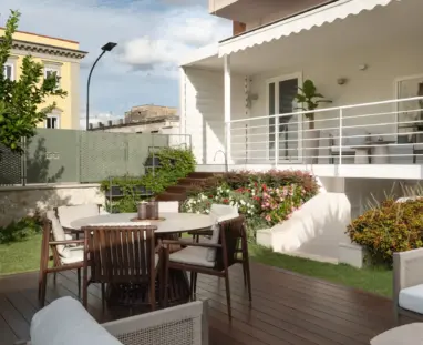 dimora-botanica-bed-and-breakfast-napoli-giardino-con-piscina-7